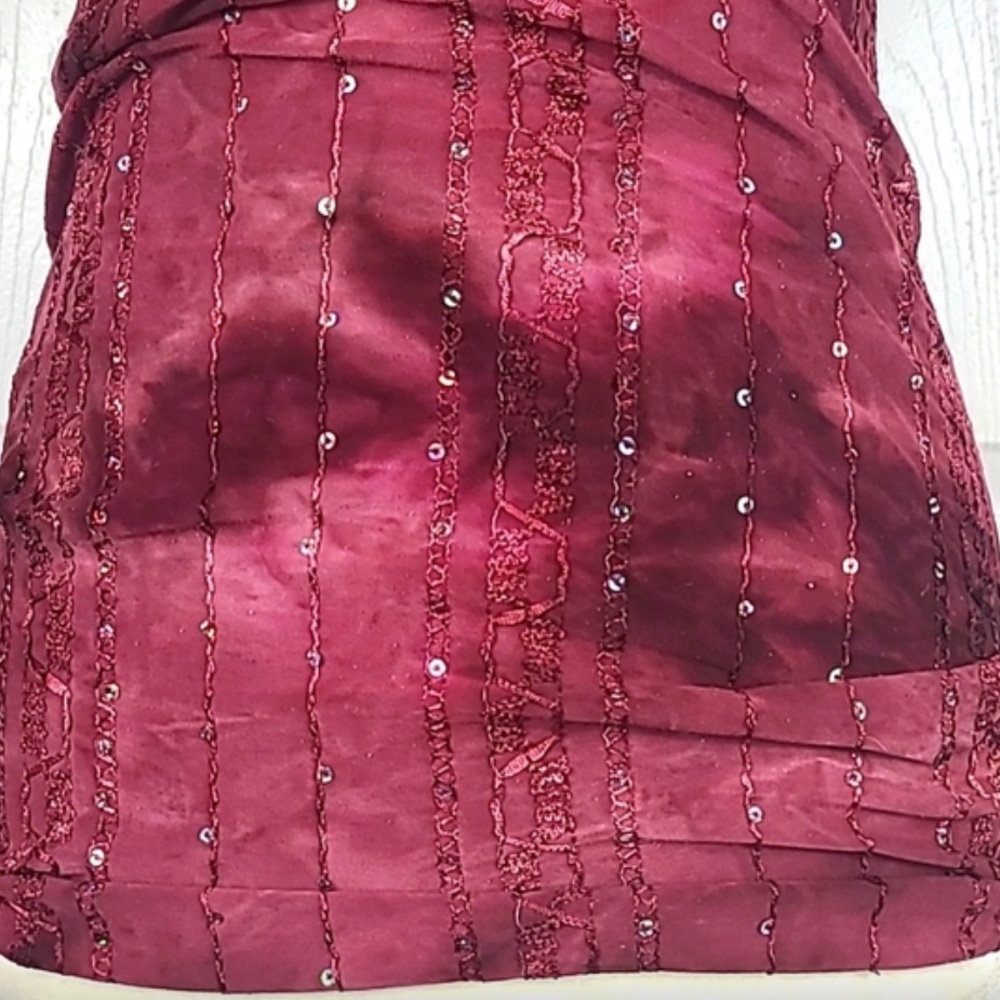 BKE Sequined Tank Top shimmer sparkly - Picture 2 of 9
